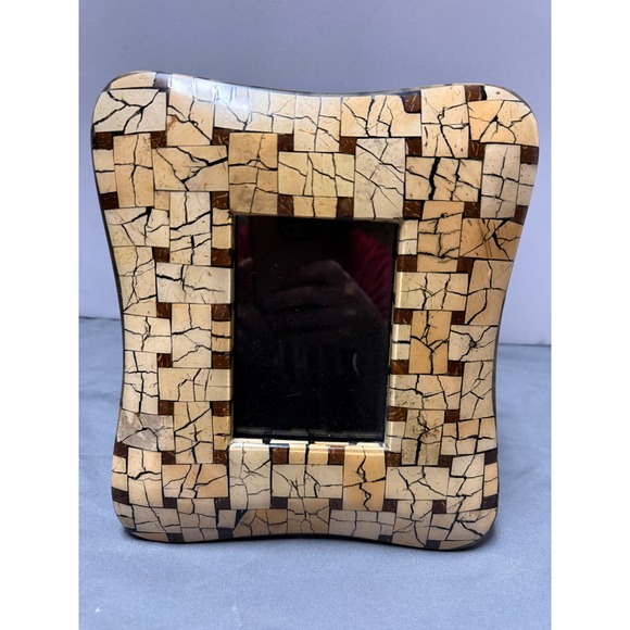 Unbranded Other - Natural Bone and Coconut Shell Mosaic Picture Frame 4x6 Tabletop Decor Cream